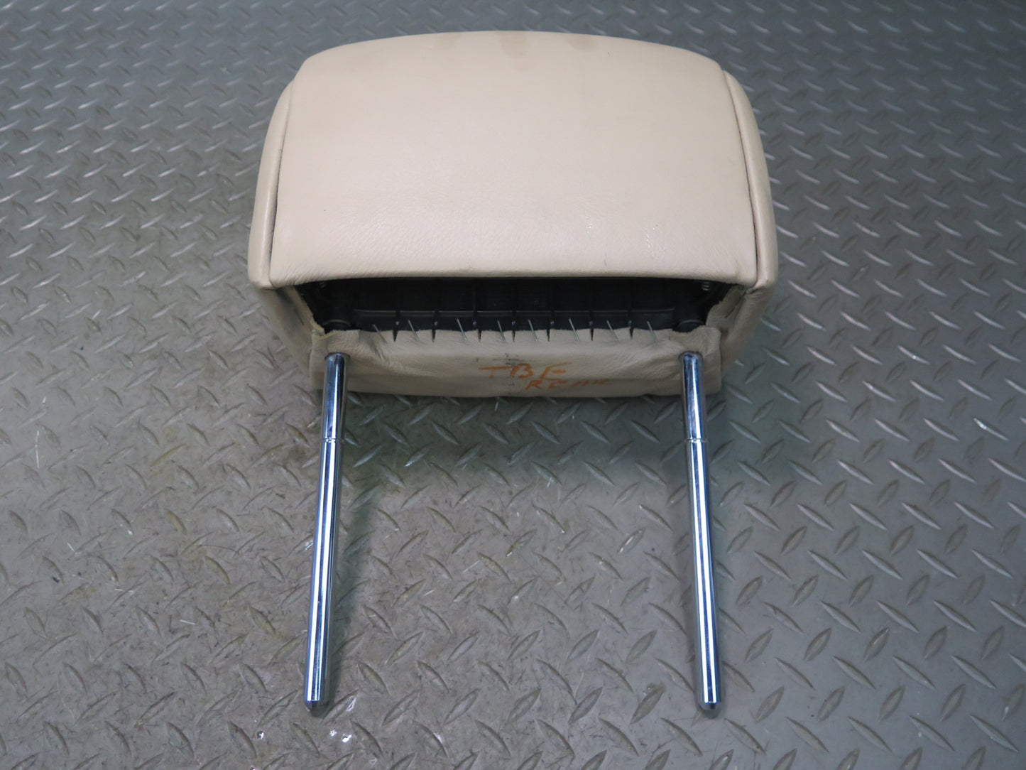 01-06 BMW E46 330CI Convertible Rear Left & Right Leather Headrest Beige OEM