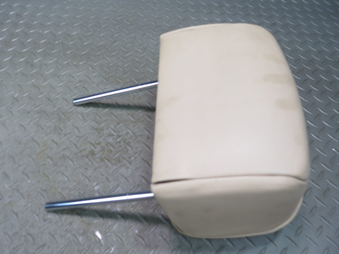 01-06 BMW E46 330CI Convertible Rear Left & Right Leather Headrest Beige OEM