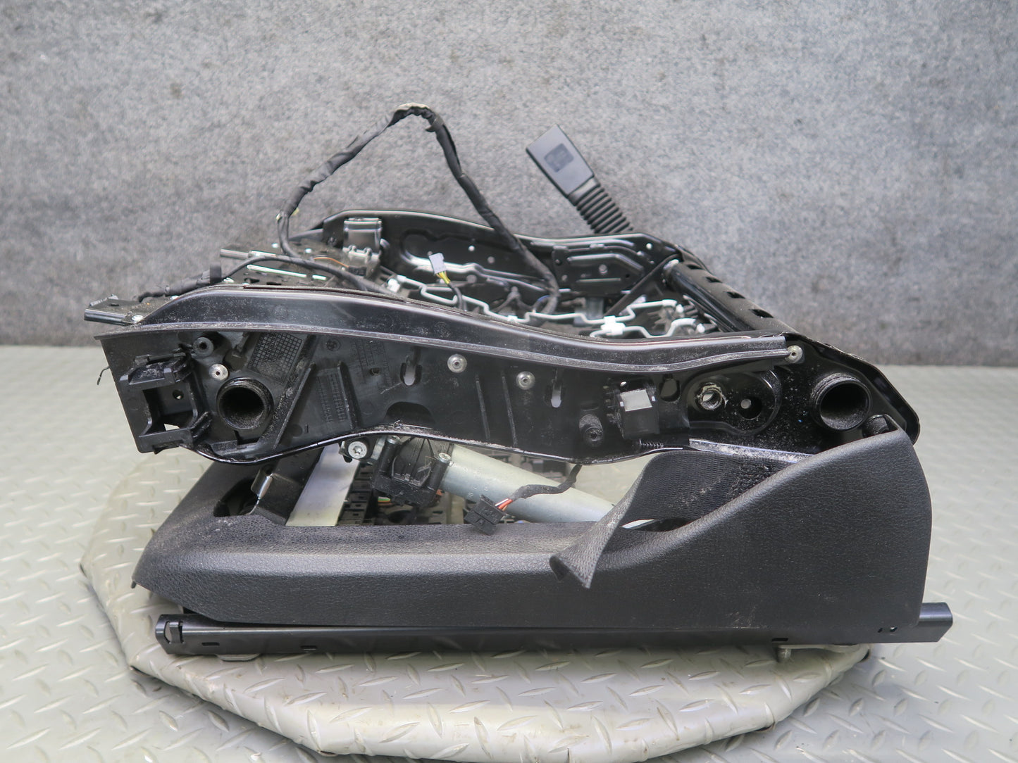 11-13 BMW F10 550iX Front Left Comfort Seat Lower Frame Track Rail w Motors OEM