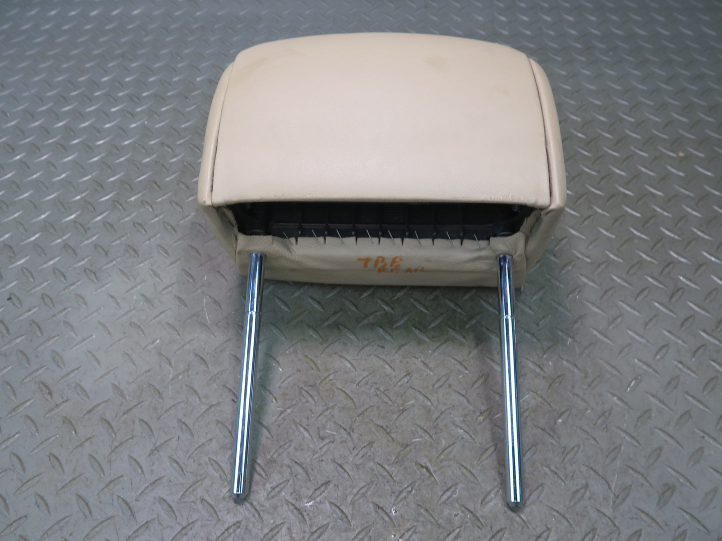 01-06 BMW E46 330CI Convertible Rear Left & Right Leather Headrest Beige OEM