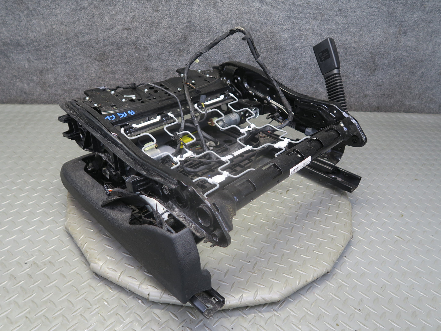11-13 BMW F10 550iX Front Left Comfort Seat Lower Frame Track Rail w Motors OEM