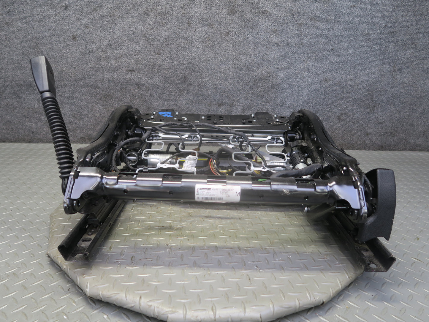11-13 BMW F10 550iX Front Right Comfort Seat Lower Frame Track Rail w Motors OEM
