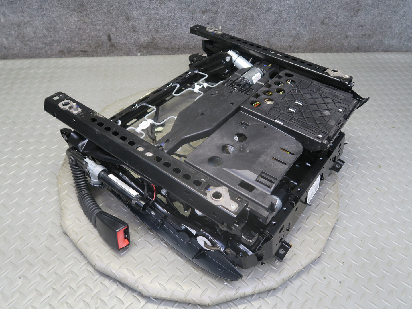 11-13 BMW F10 550iX Front Right Comfort Seat Lower Frame Track Rail w Motors OEM