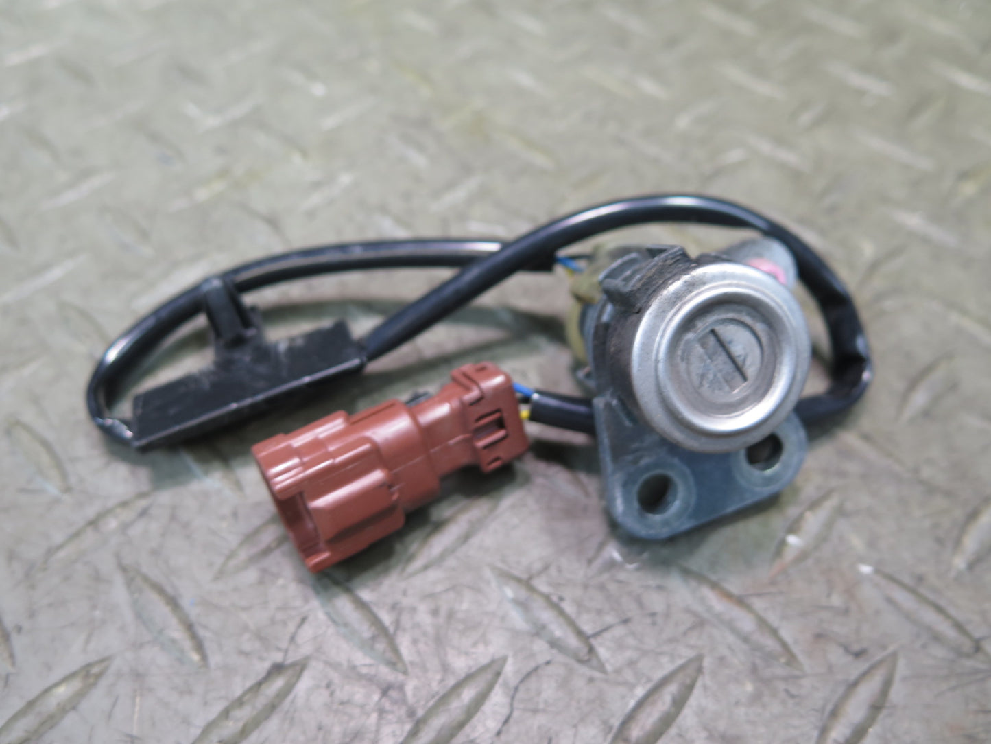 2008 Nissan 350Z Roadster A/T ECU BCM Fuse Ignition Door Glove Lock KEY Set OEM