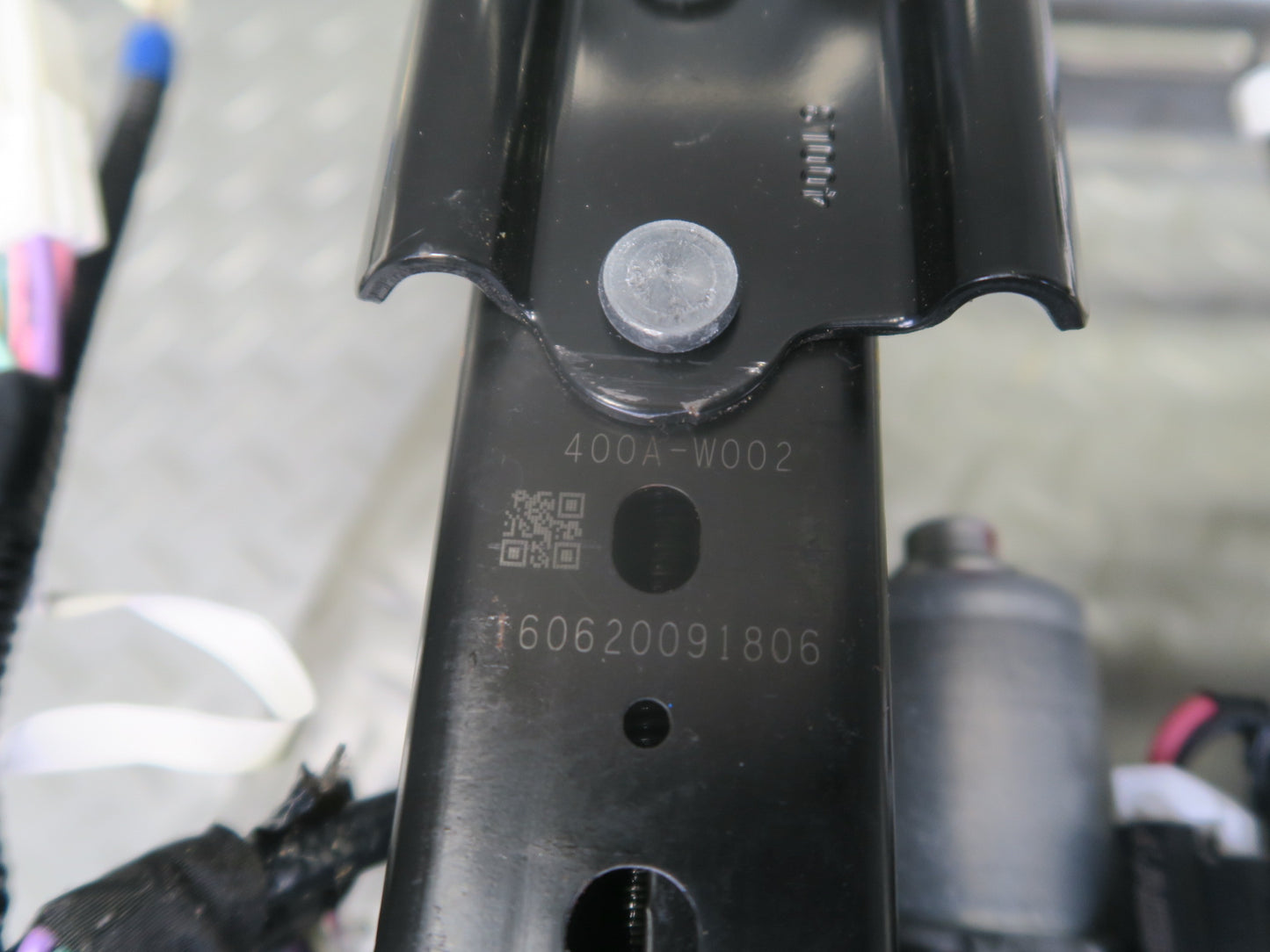16-18 Lexus GSC16L RC300 RC350 F-sport Front Left Seat Rail Track w Motor OEM