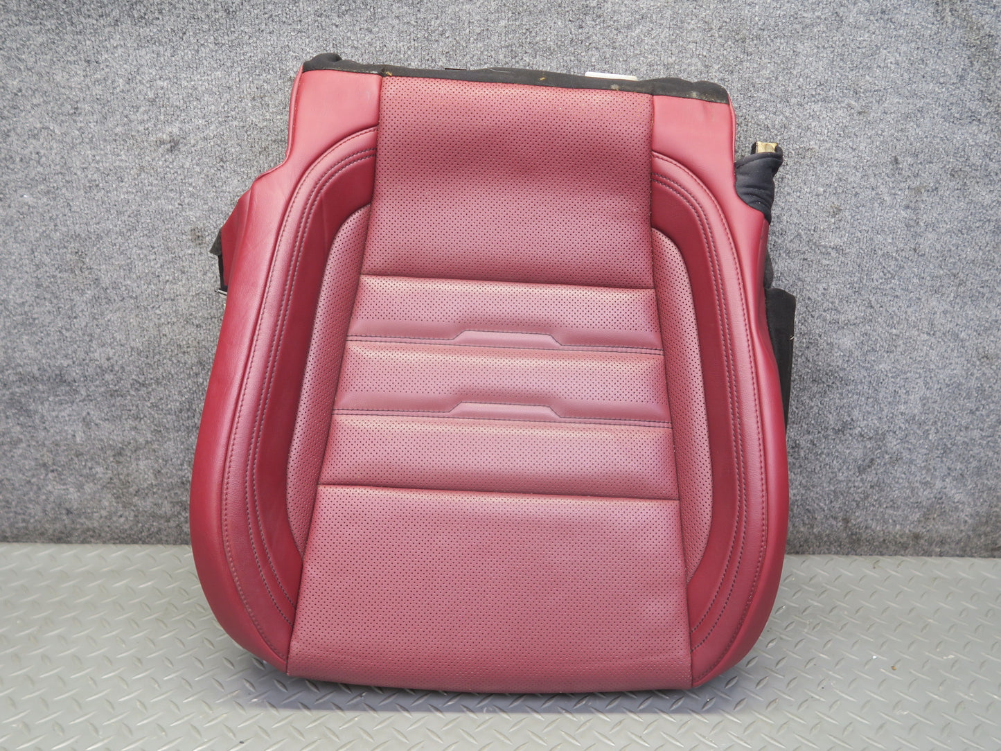 16-18 Lexus GSC16L RC300 RC350 F-sport Front Right Lower Seat Cushion RED OEM