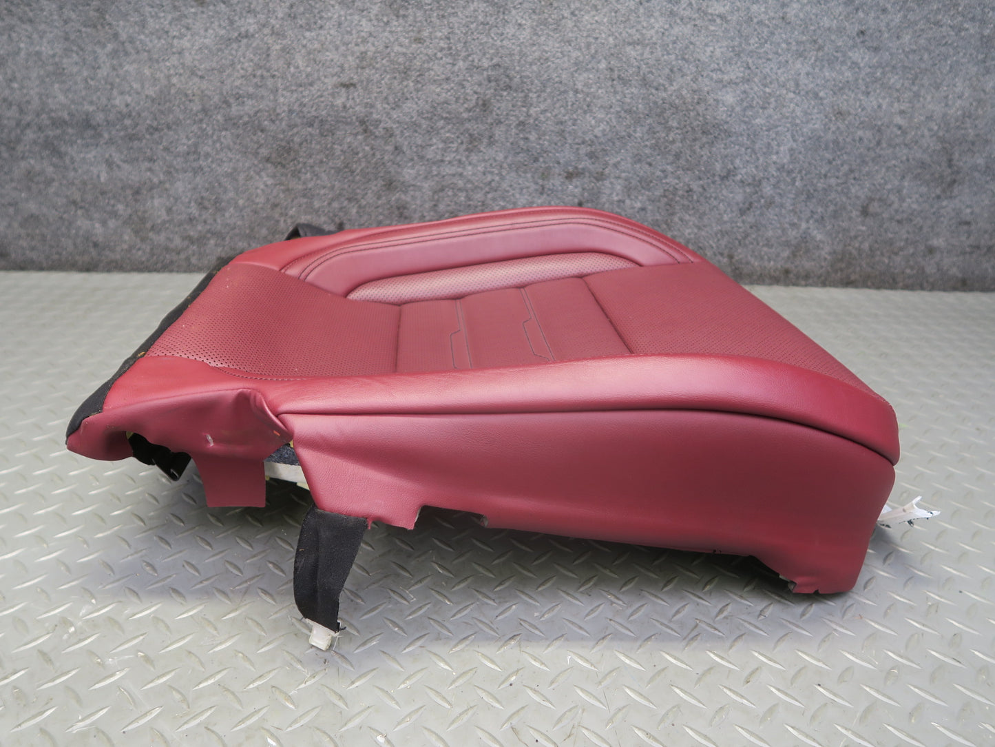 16-18 Lexus GSC16L RC300 RC350 F-sport Front Right Lower Seat Cushion RED OEM