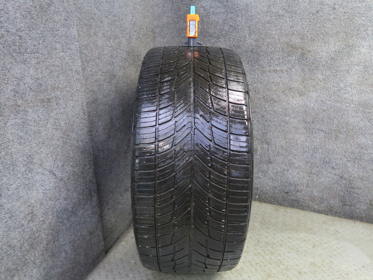 Set of 2 Bfgoodrich G-force COMP-2 A/S TIRE275/40 ZR20 106Y 4824 5/32 Tread