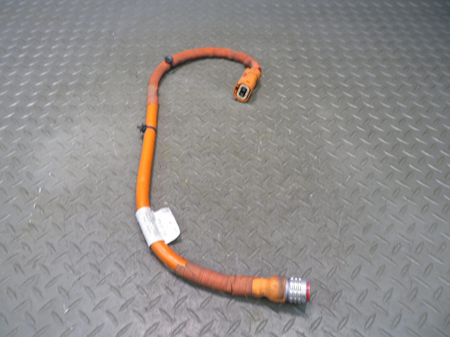 2015-2018 Porsche Cayenne 958 E-hybrid A/C Compressor High Voltage Wire Cable