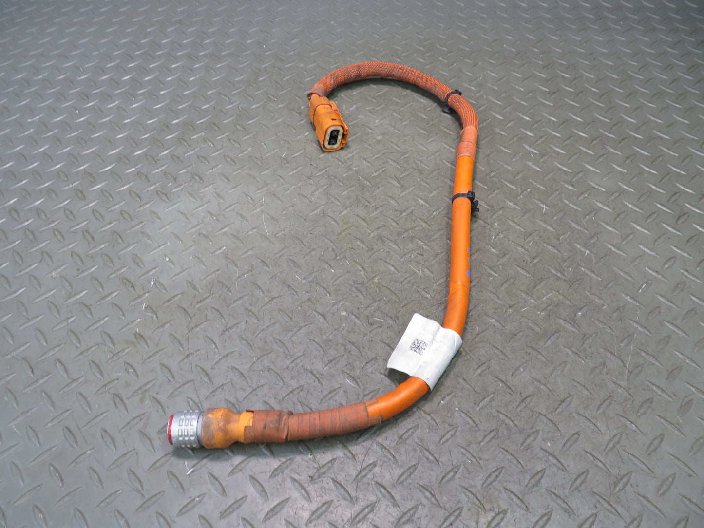 2015-2018 Porsche Cayenne 958 E-hybrid A/C Compressor High Voltage Wire Cable