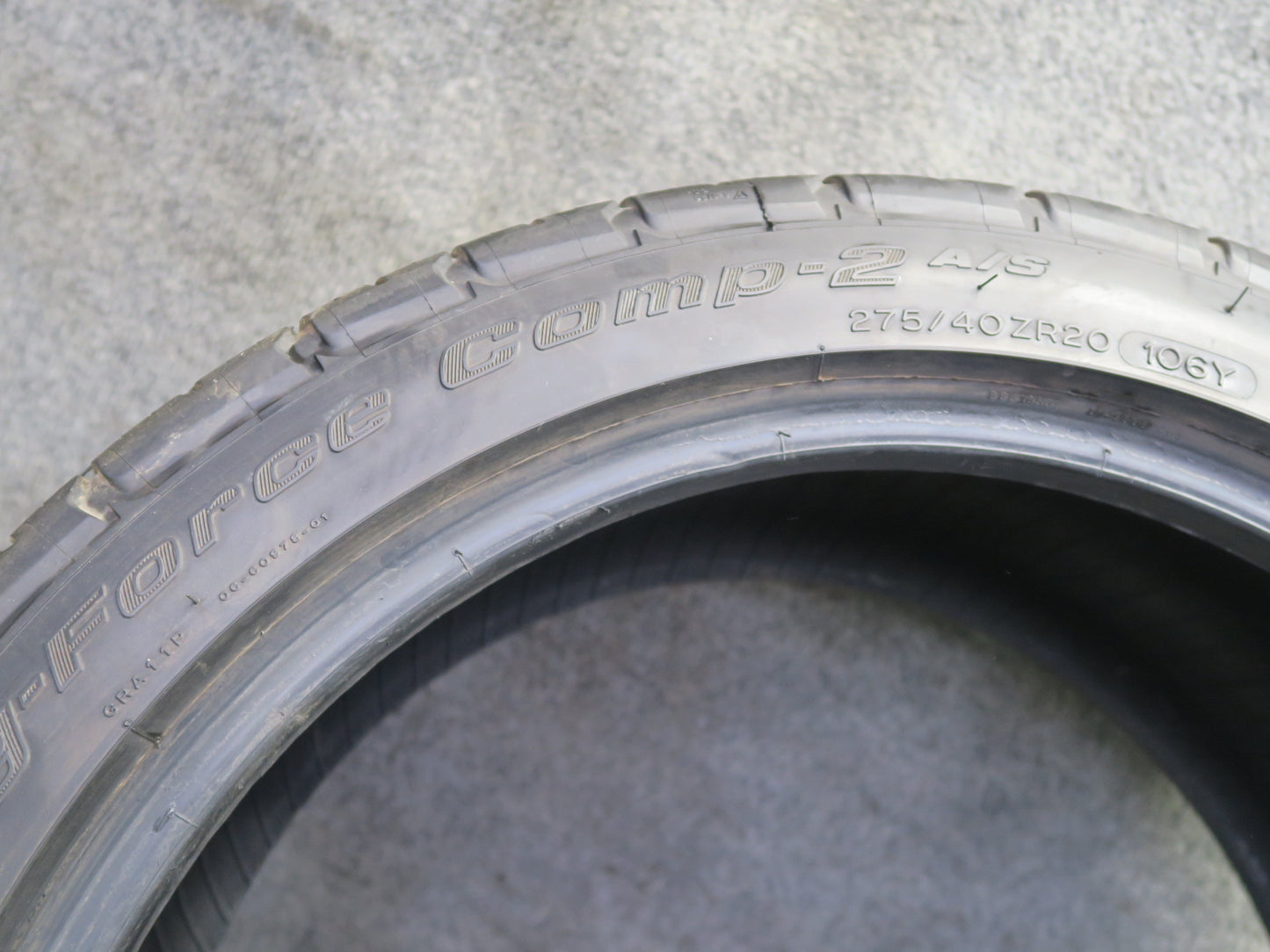 Set of 2 Bfgoodrich G-force COMP-2 A/S TIRE275/40 ZR20 106Y 4824 5/32 Tread