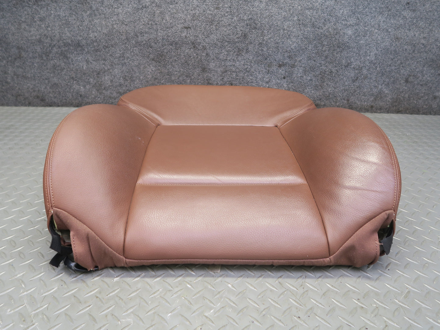 11-13 BMW F10 550iX Front Left Comfort Seat Upper Backrest Leather Cushion OEM