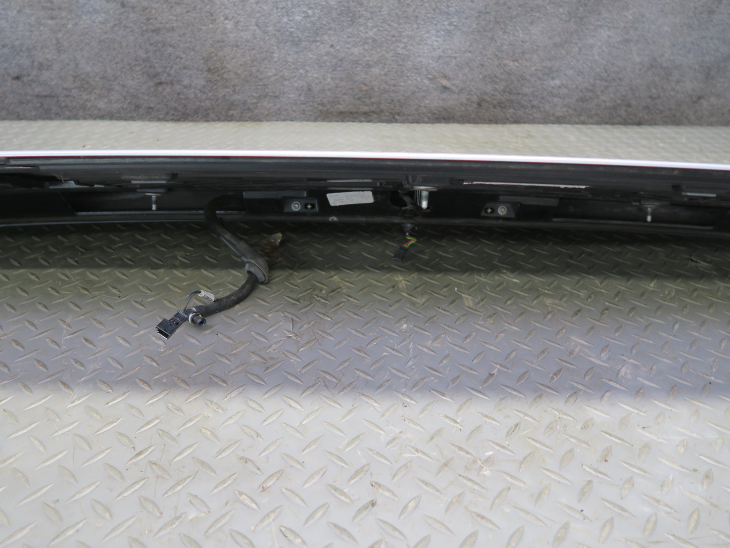 2014-2018 BMW F15 X5 Rear Trunk Tailgate Liftgate Spoiler W/ Brake Light