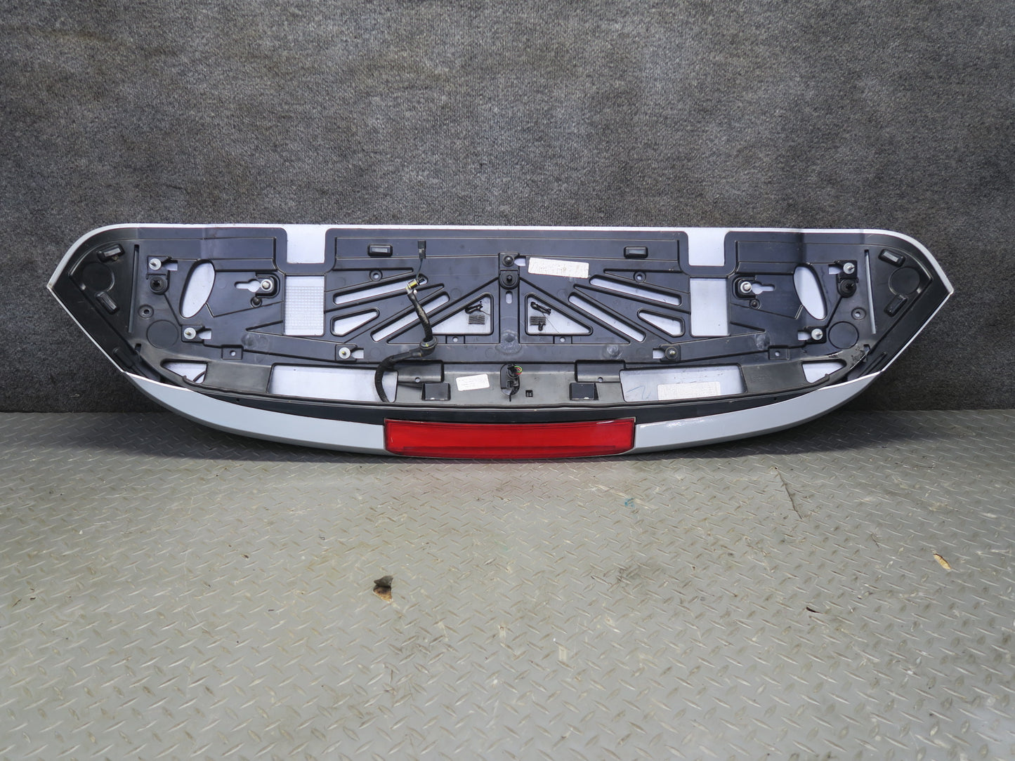2014-2018 BMW F15 X5 Rear Trunk Tailgate Liftgate Spoiler W/ Brake Light