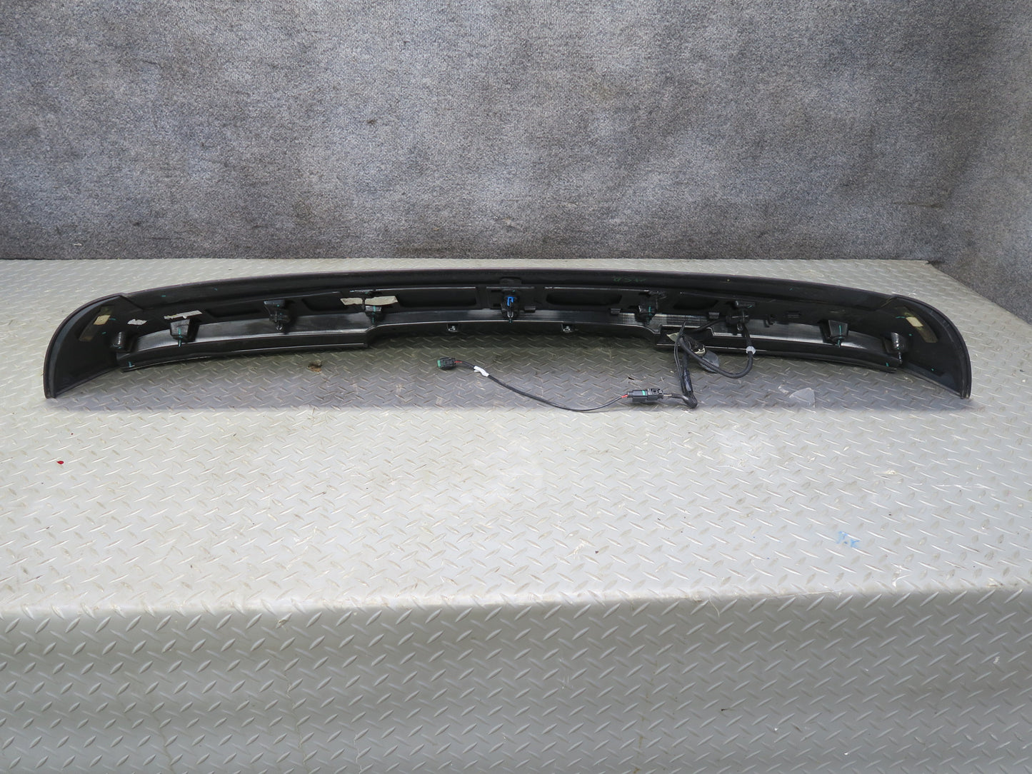 2017-2023 Alfa Romeo Stelvio Rear Upper Trunk Liftgate Spoiler Molding Cover