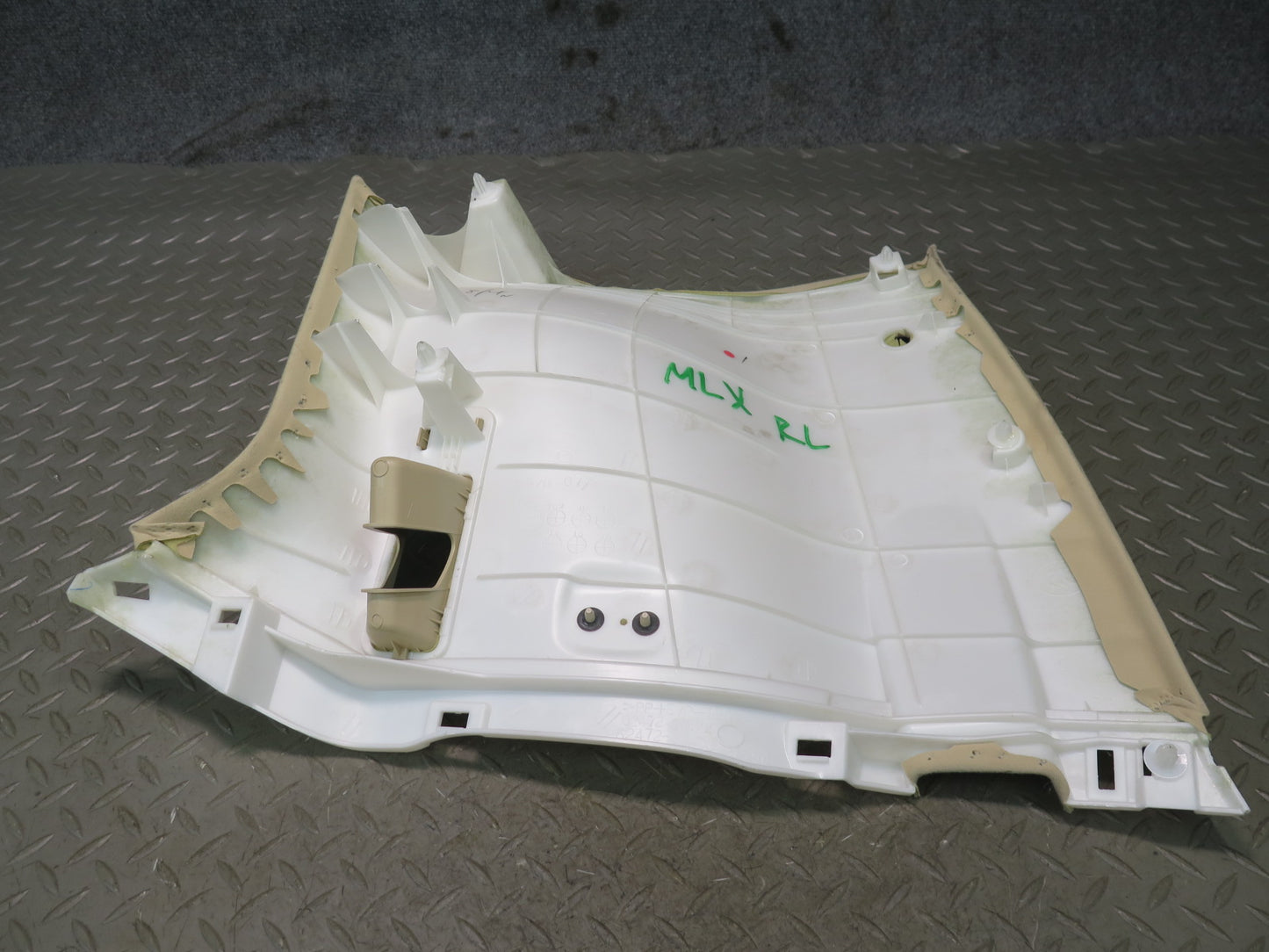 2008-2015 Lexus URJ201L LX570 Rear Left Side Quarter Pillar Trim Panel