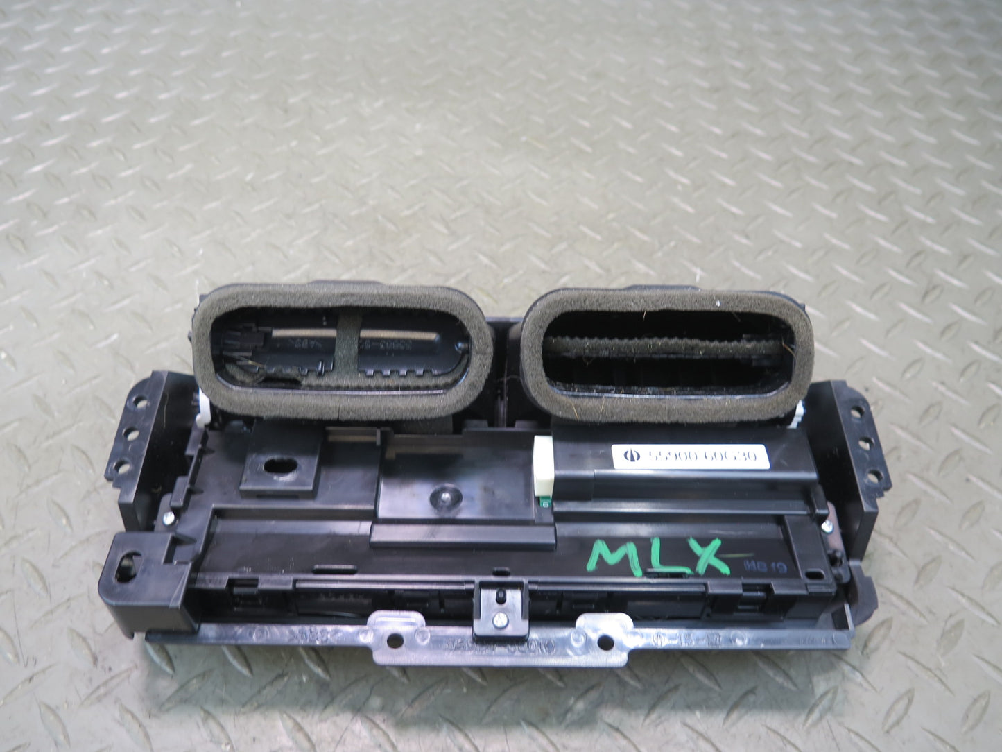 2008-2011 Lexus URJ201L LX570 Rear Tmeperature A/C Heater Climate Control Panel