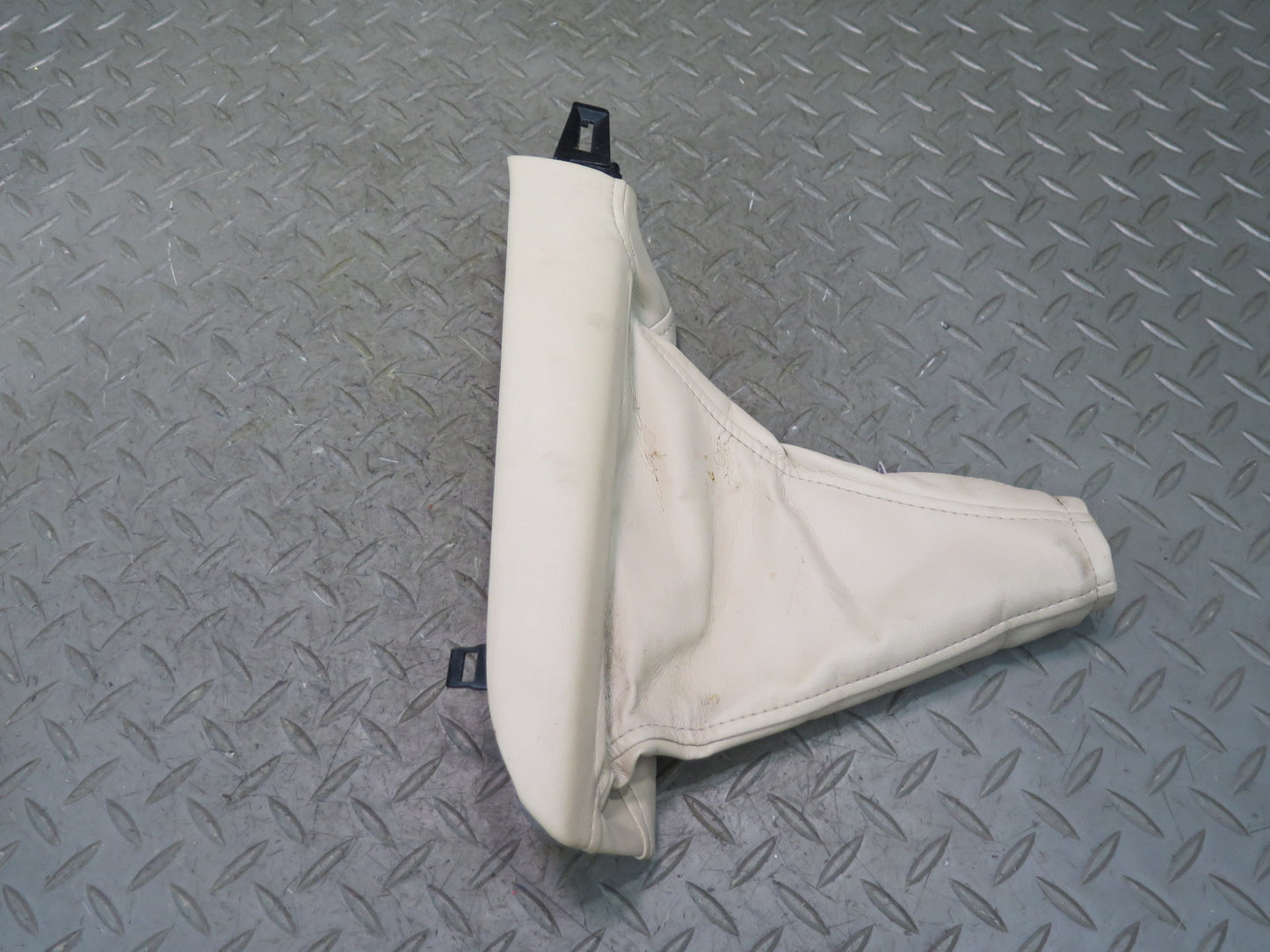 2008-2015 Lexus URJ201L LX570 Automatic Transmission Shifter Leather Boot