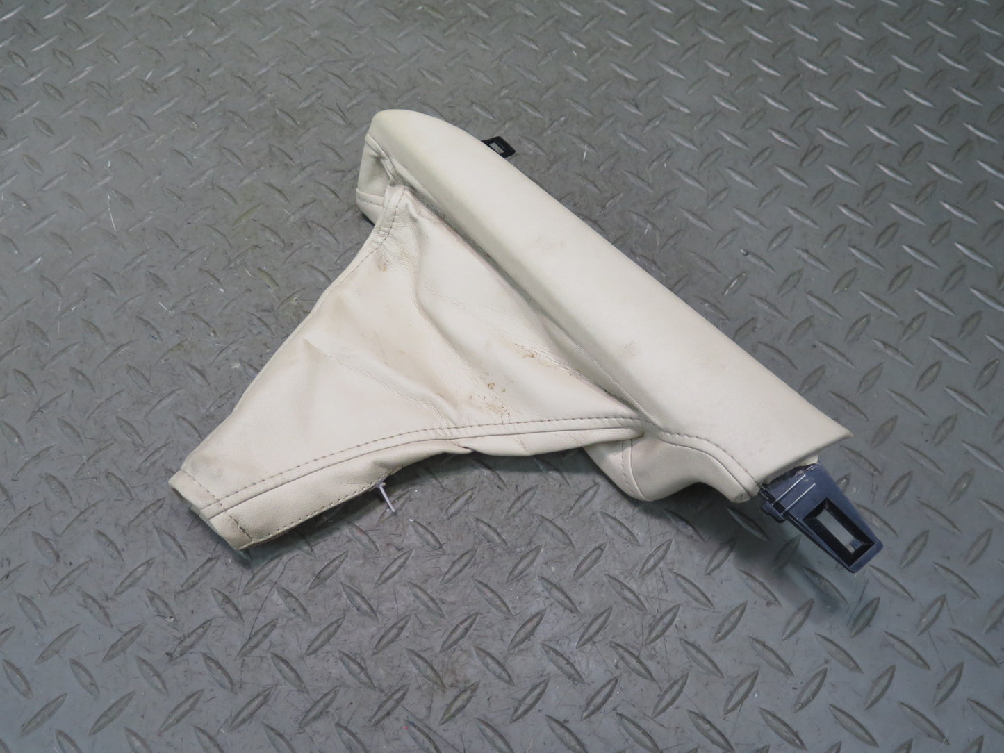 2008-2015 Lexus URJ201L LX570 Automatic Transmission Shifter Leather Boot