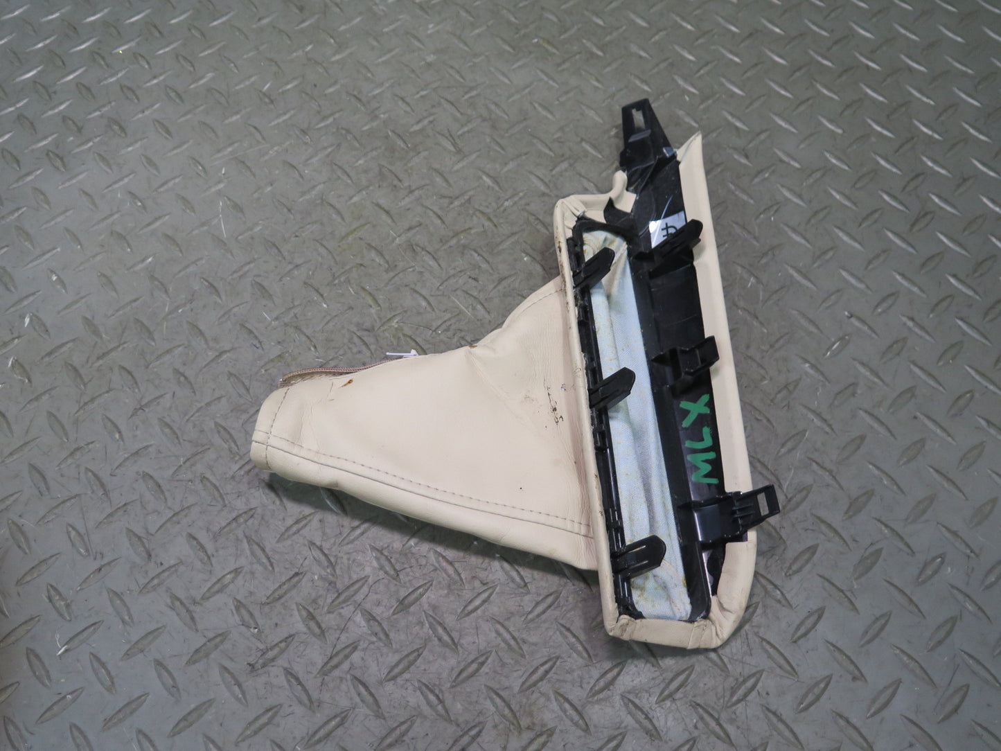2008-2015 Lexus URJ201L LX570 Automatic Transmission Shifter Leather Boot