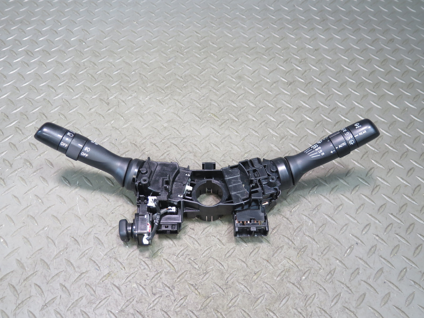 2008-2011 Lexus URJ201L LX570 Steering Column Turn Signal Wiper Multi Switch