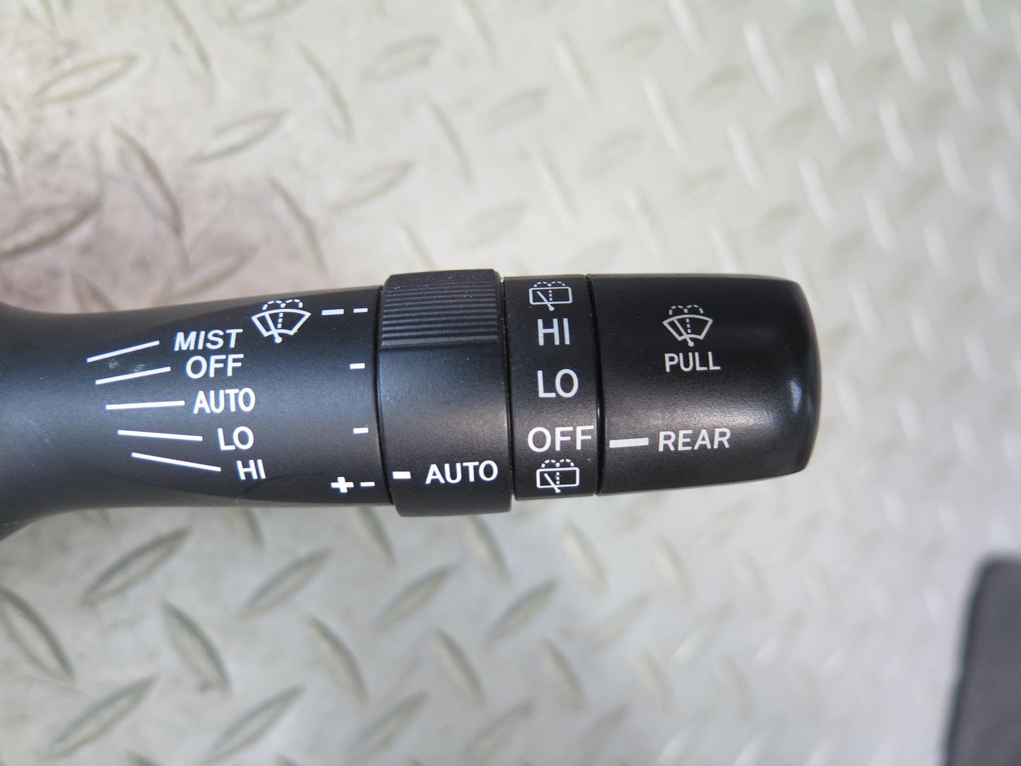 2008-2011 Lexus URJ201L LX570 Steering Column Turn Signal Wiper Multi Switch