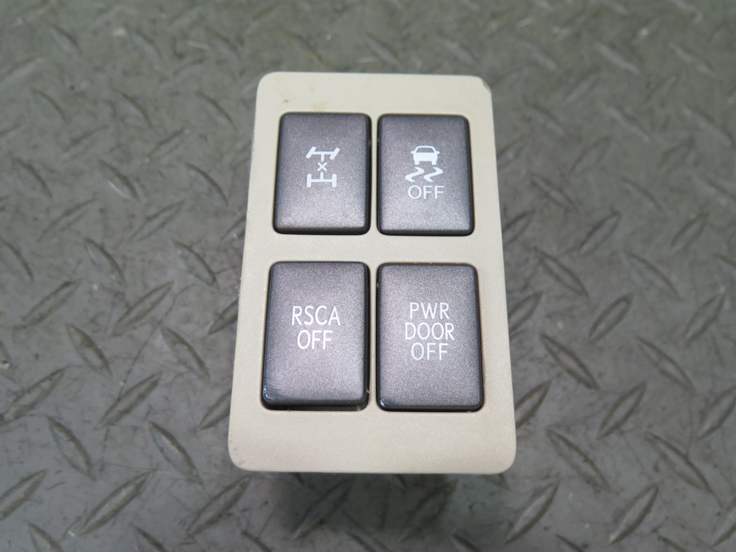08-11 Lexus URJ201L LX570 Differential Lock Rsca Power Liftgate Traction Switch