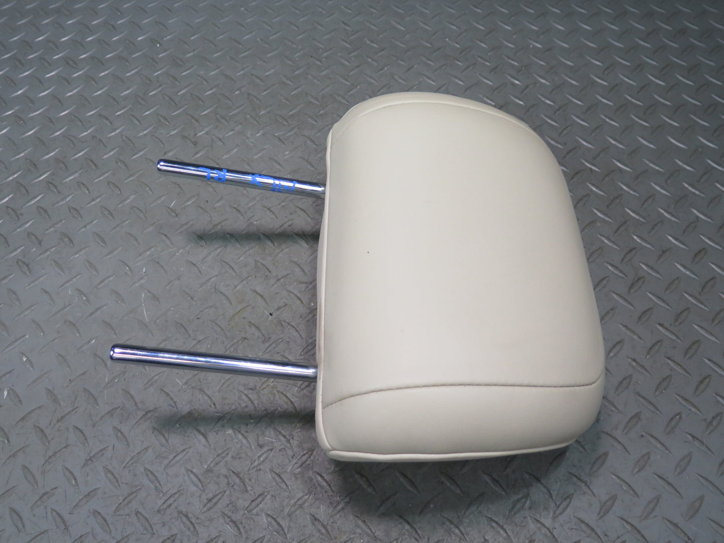 2008-2011 Lexus URJ201L LX570 Rear Left & Right Side Leather Headrest Set
