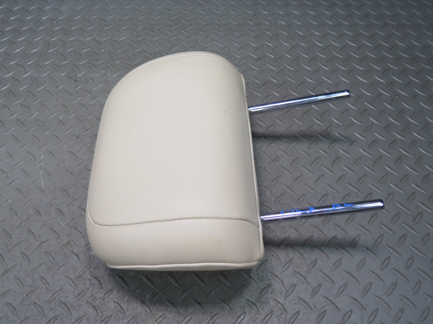 2008-2011 Lexus URJ201L LX570 Rear Left & Right Side Leather Headrest Set