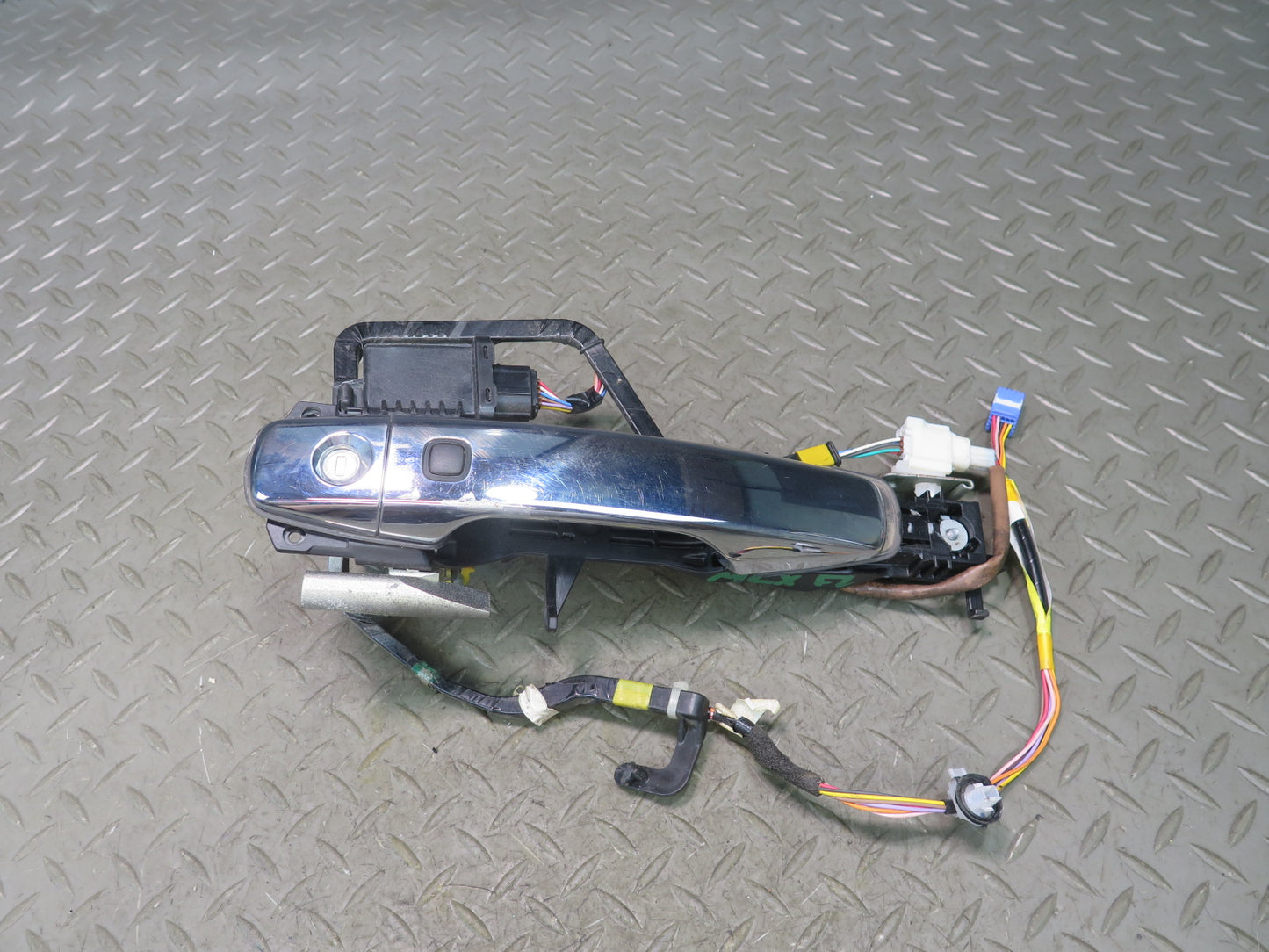 2008-2015 Lexus URJ201L LX570 Front Left Door Exterior Handle W/ Keyless Entry