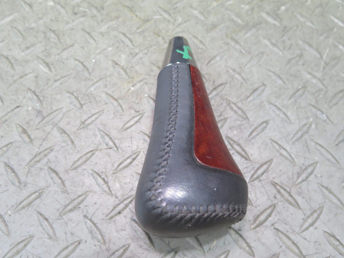 2008-2011 Lexus URJ201L LX570 Automatic Transmission Gear Shifter Selector Knob
