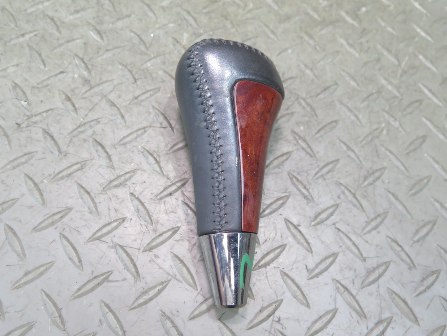 2008-2011 Lexus URJ201L LX570 Automatic Transmission Gear Shifter Selector Knob