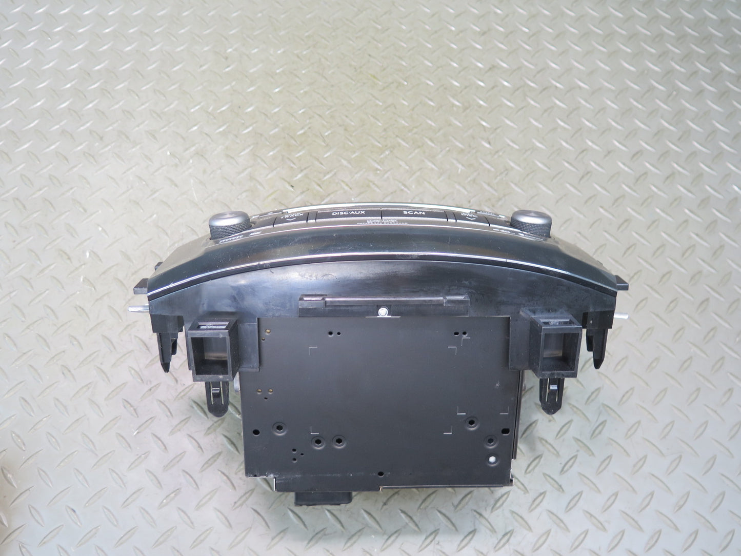2008-2011 Lexus URJ201L LX570 CD DVD Audio Player Radio Receiver