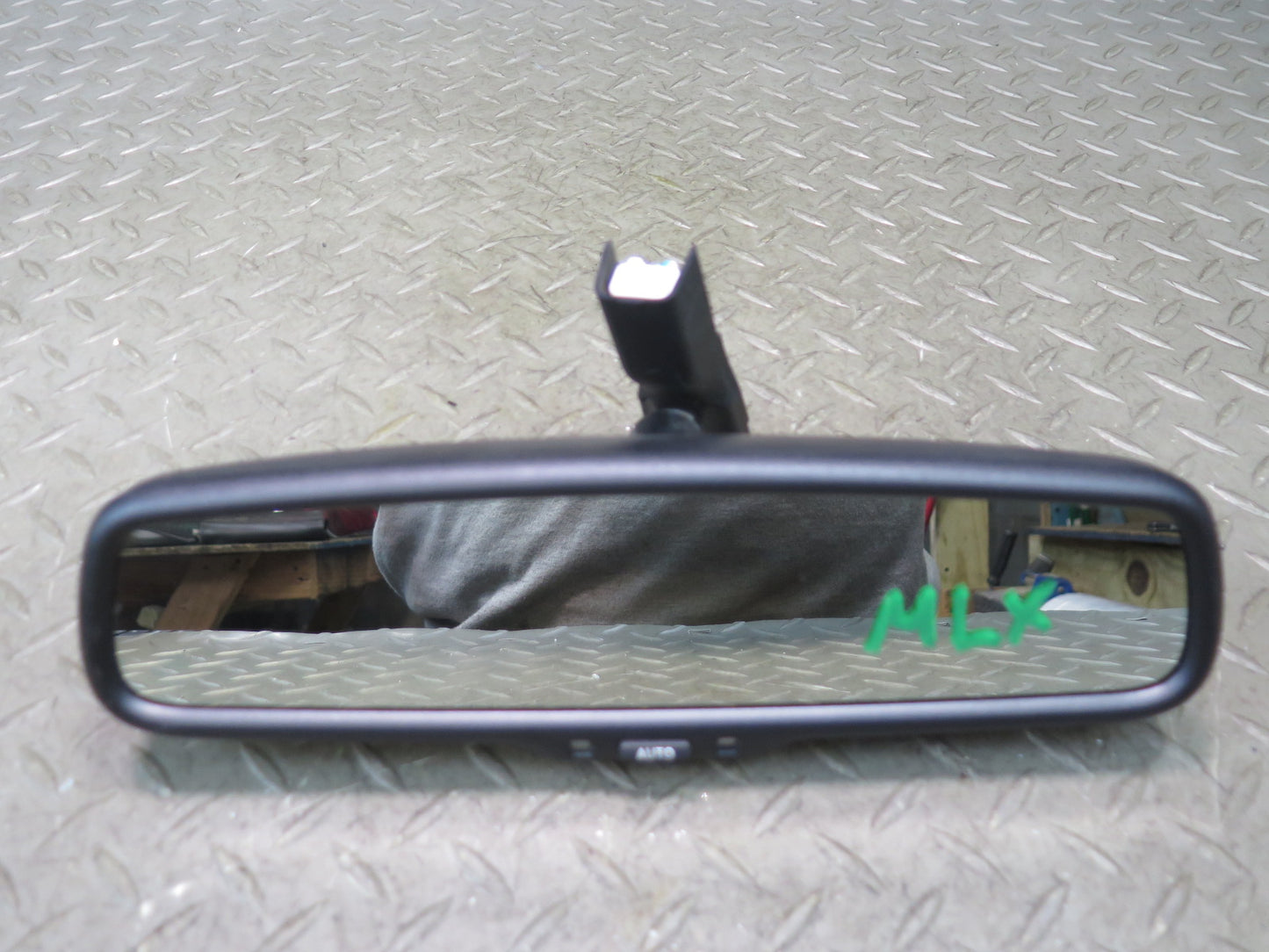 2008-2011 Lexus URJ201L LX570 Auto Dimming Interior Rear View Mirror