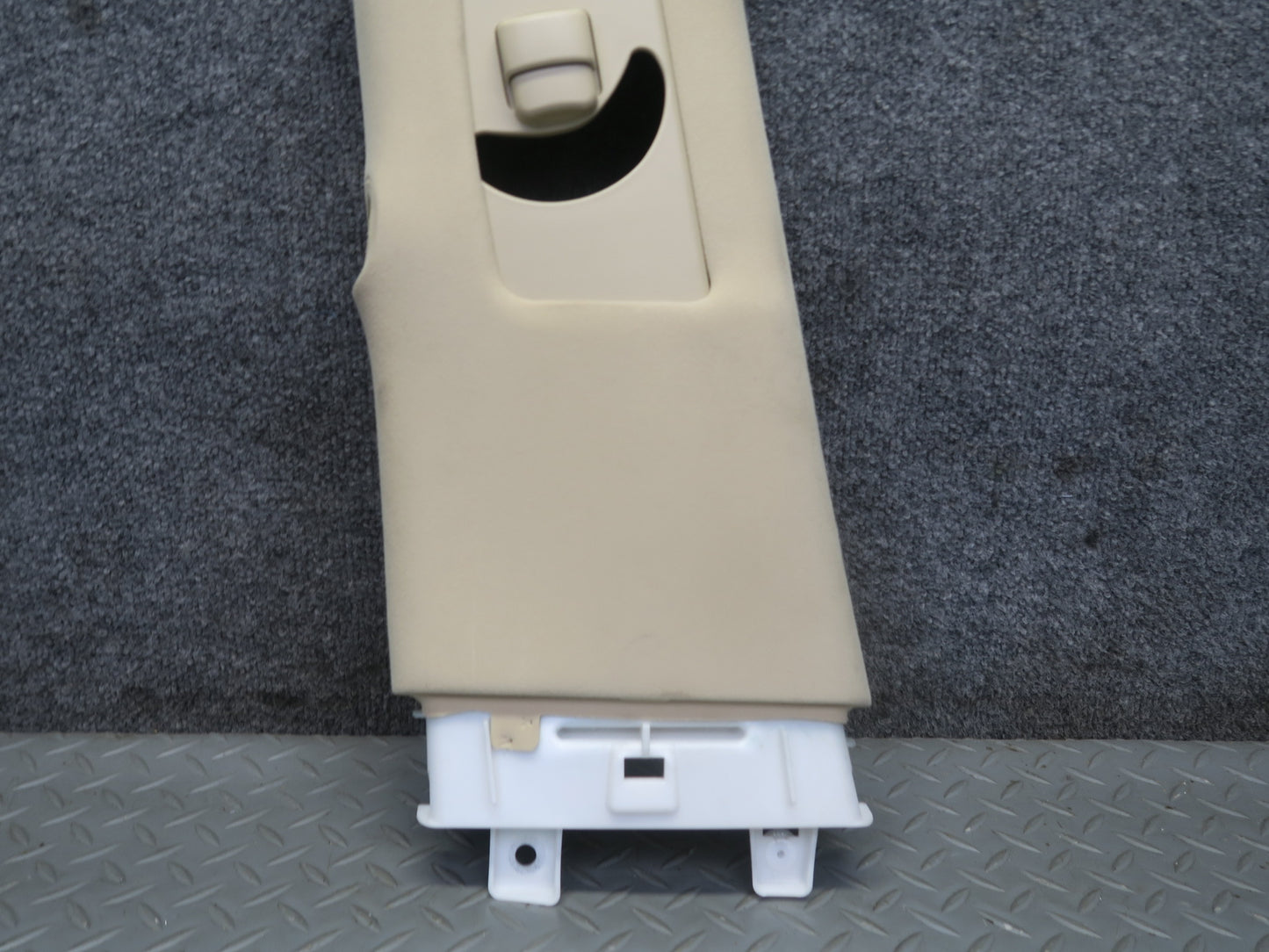 2008-2011 Lexus URJ201L LX570 Left & Right Side B-pillar Upper Trim Panel Set