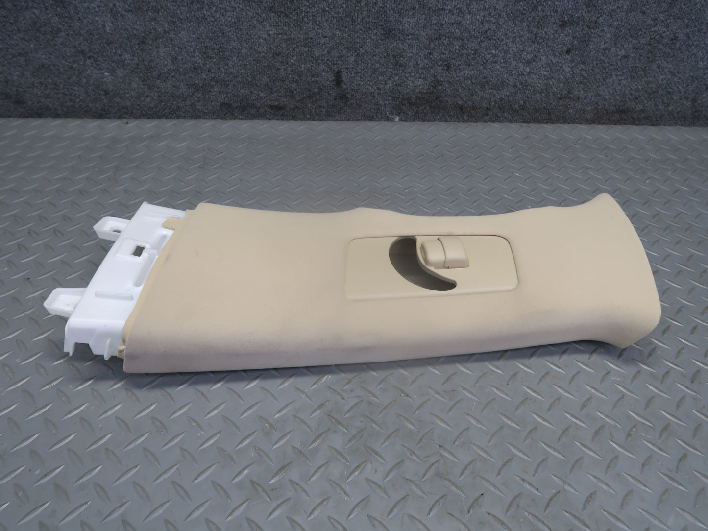2008-2011 Lexus URJ201L LX570 Left & Right Side B-pillar Upper Trim Panel Set