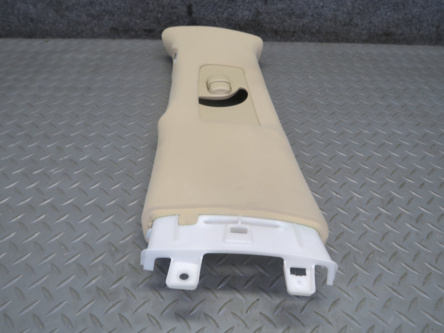 2008-2011 Lexus URJ201L LX570 Left & Right Side B-pillar Upper Trim Panel Set