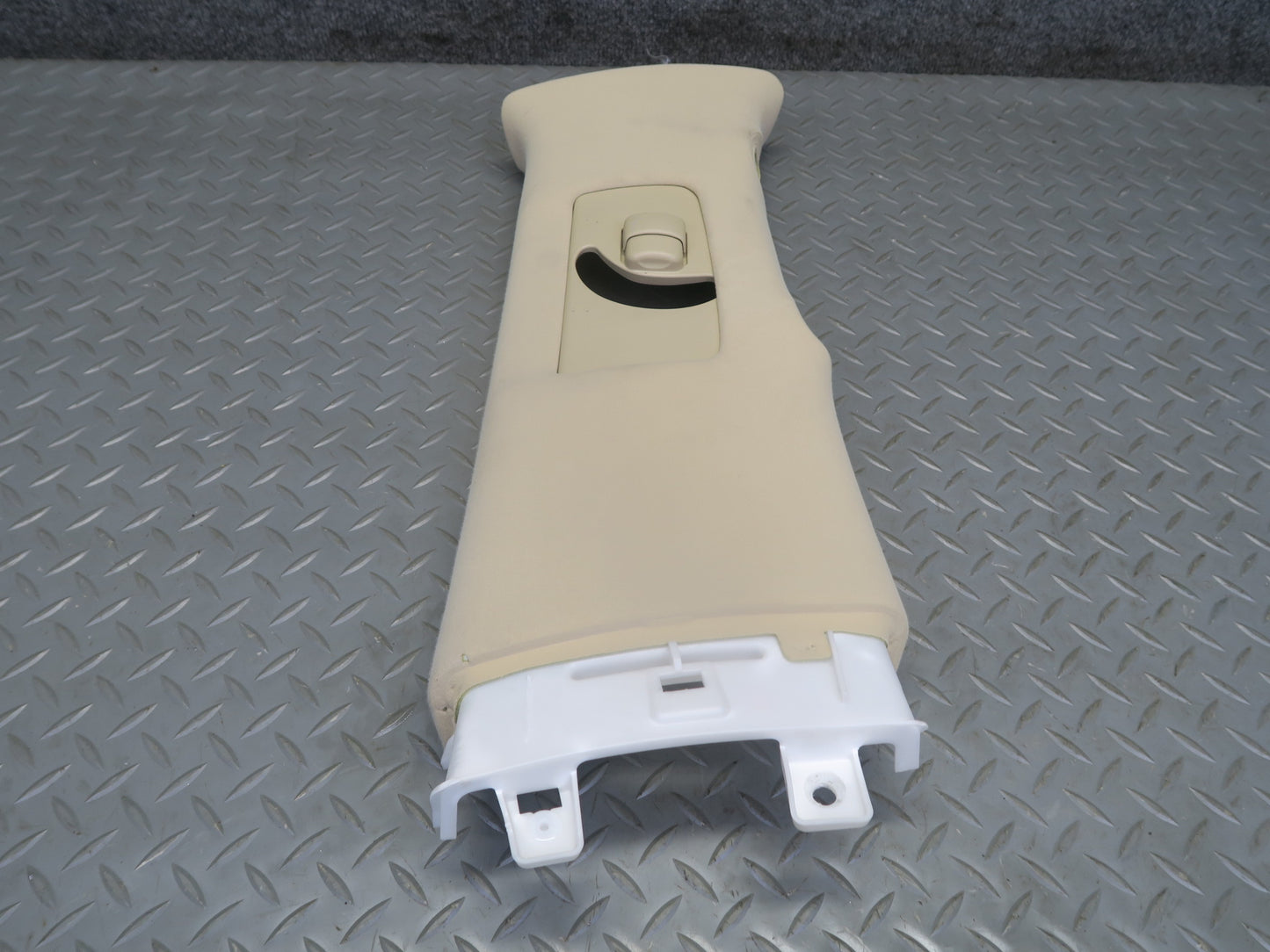 2008-2011 Lexus URJ201L LX570 Left & Right Side B-pillar Upper Trim Panel Set