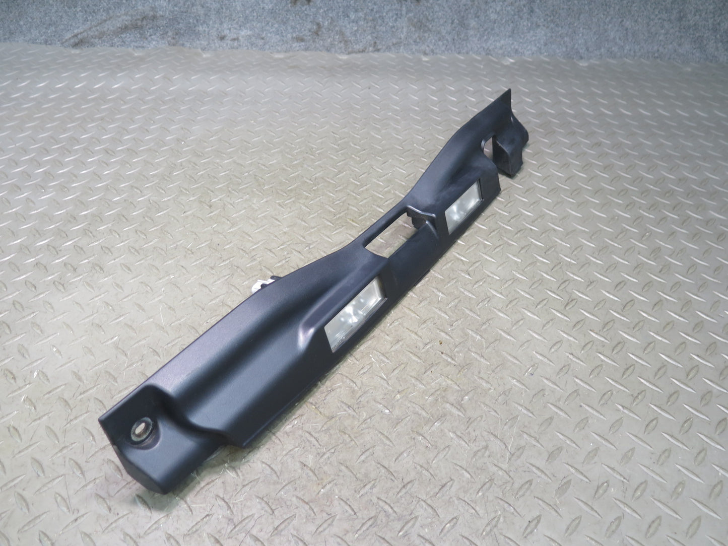 2008-2011 Lexus URJ201L LX570 Rear Trunk License Plate Light Lamp Panel