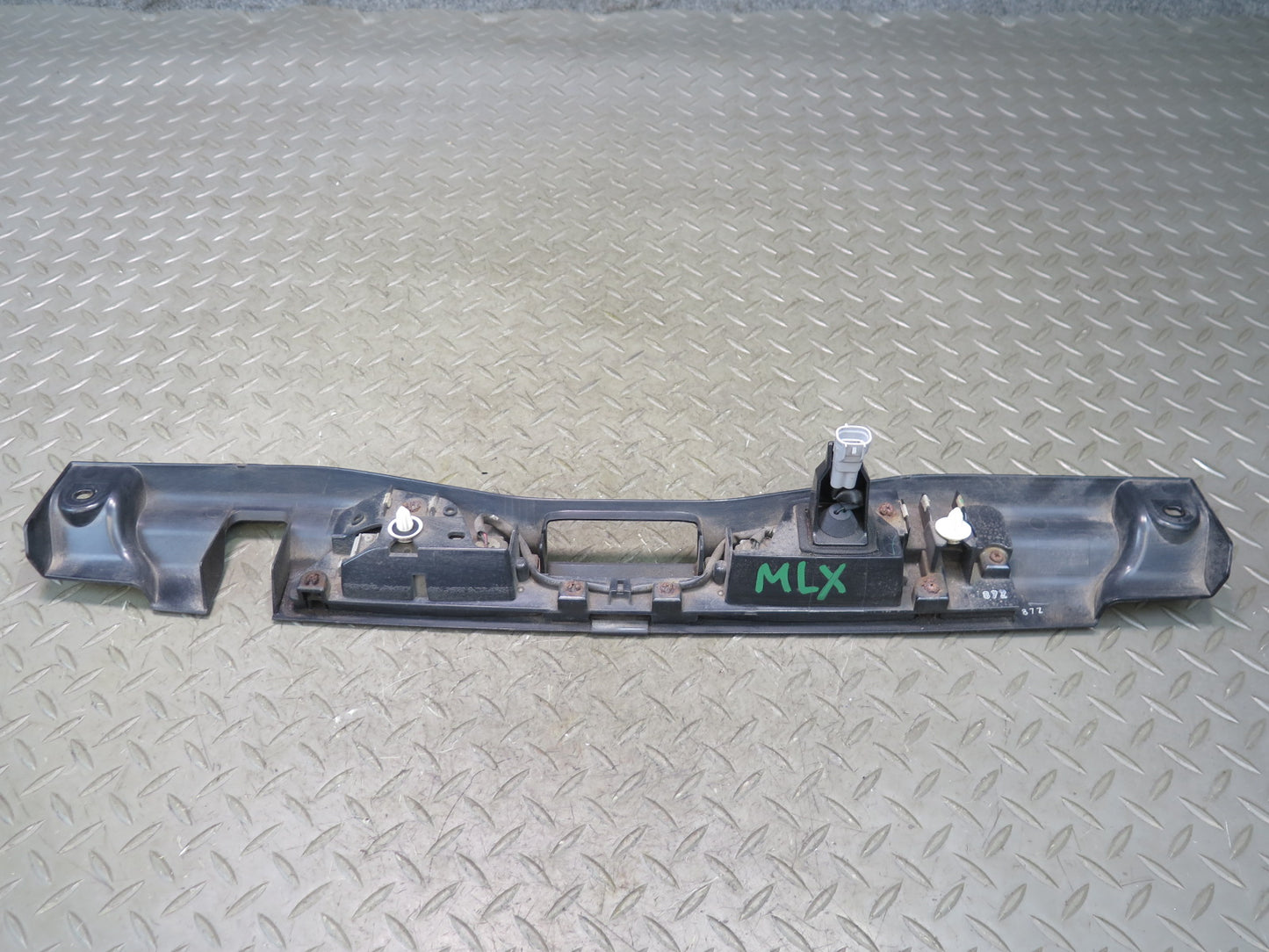 2008-2011 Lexus URJ201L LX570 Rear Trunk License Plate Light Lamp Panel