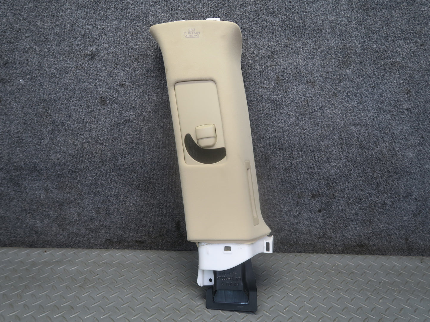 2008-2011 Lexus URJ201L LX570 Rear Left & Right C-pillar Upper Trim Panel Set