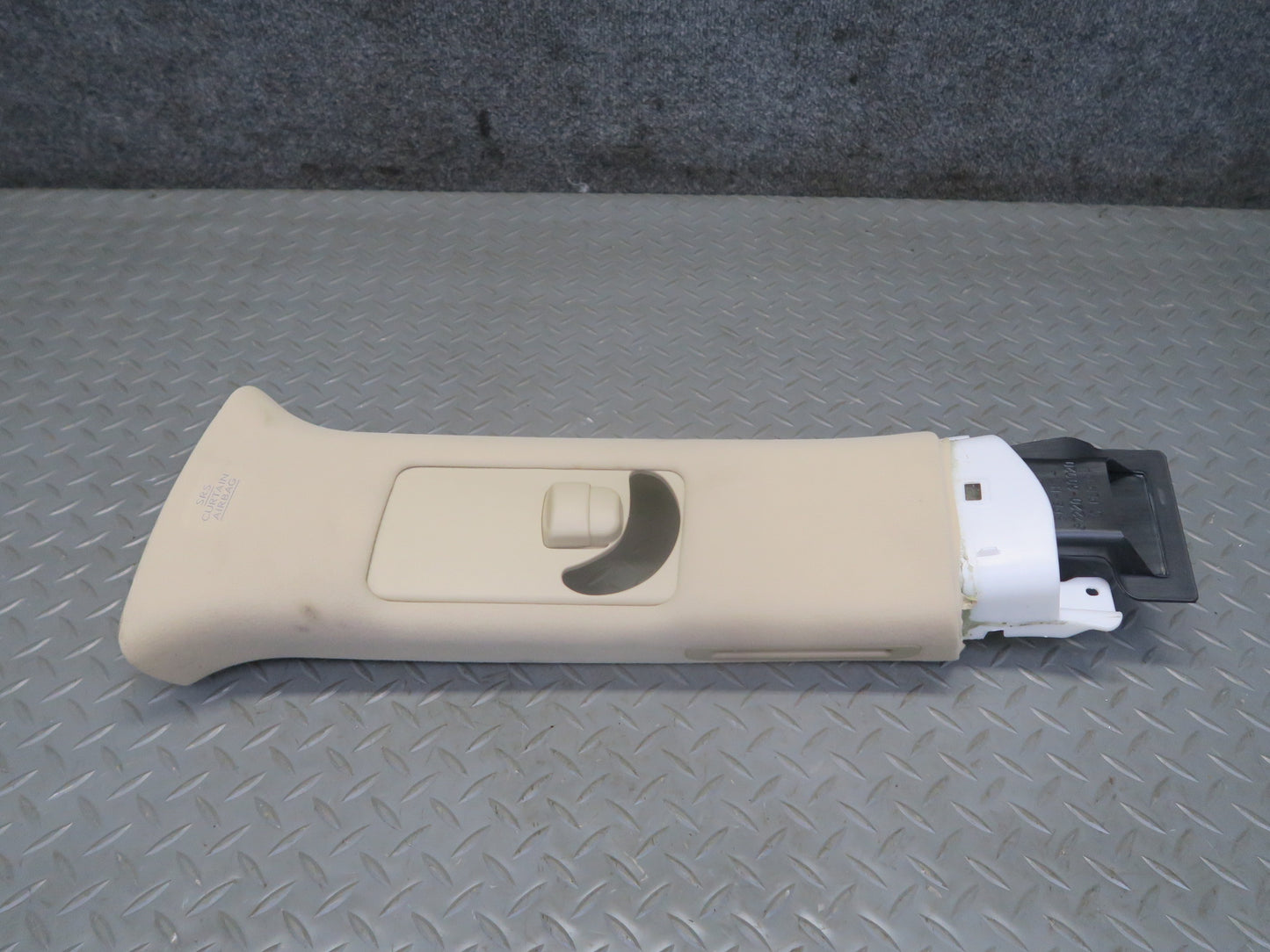 2008-2011 Lexus URJ201L LX570 Rear Left & Right C-pillar Upper Trim Panel Set