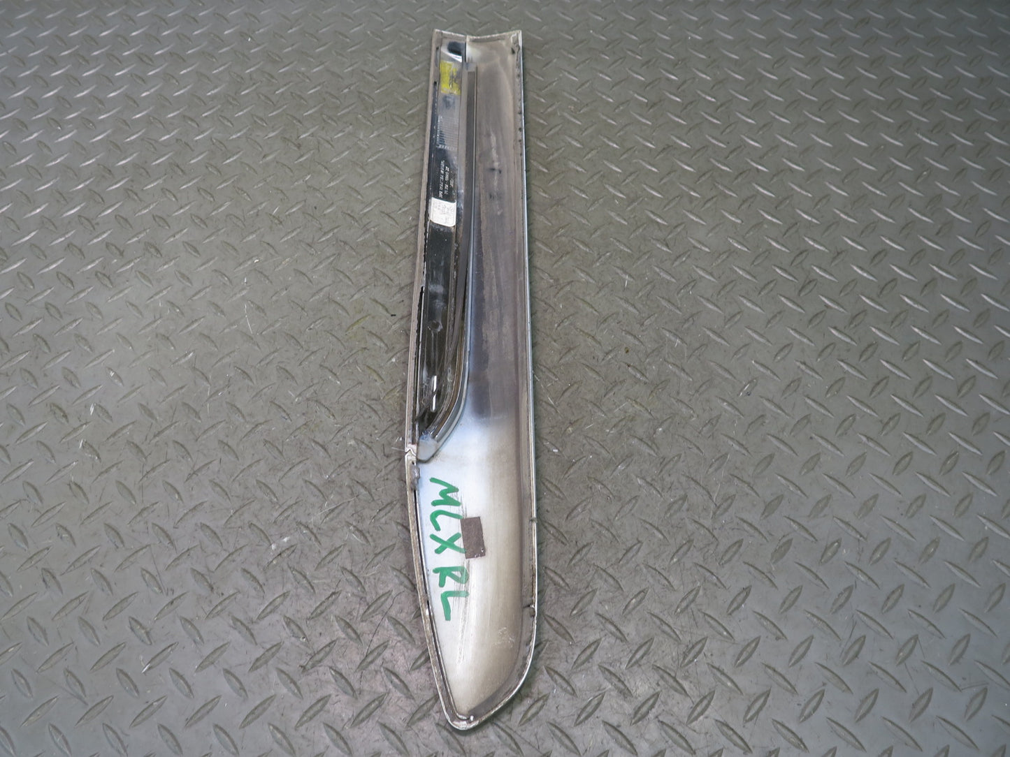 2008-2011 Lexus URJ201L LX570 Rear Left Side Door Lower Trim Molding Cover