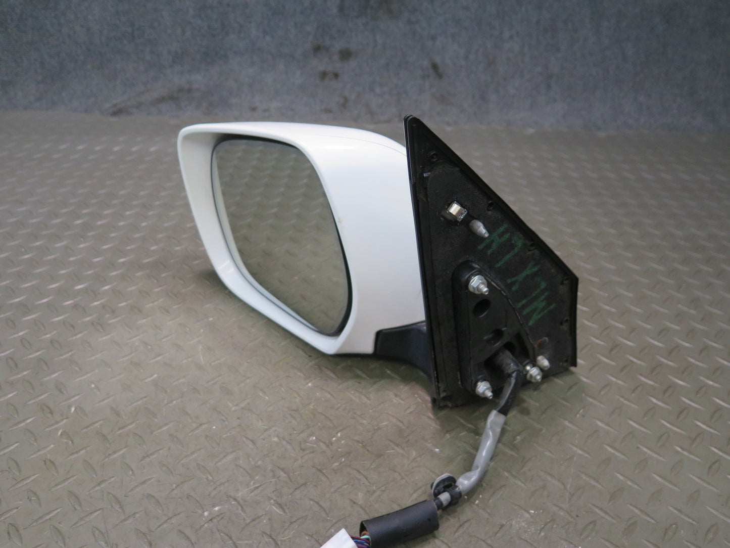 2008-2011 Lexus URJ201L LX570 Left Door Exterior Auto DIP Power Side View Mirror