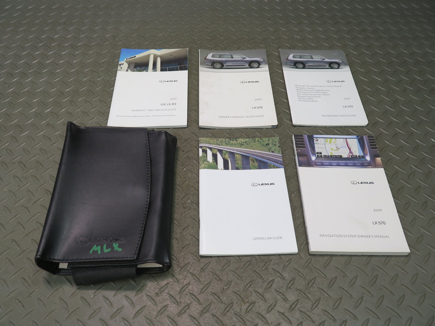2009 Lexus URJ201L LX570 Owner User Operator Guide Manual Book Set W/ Case