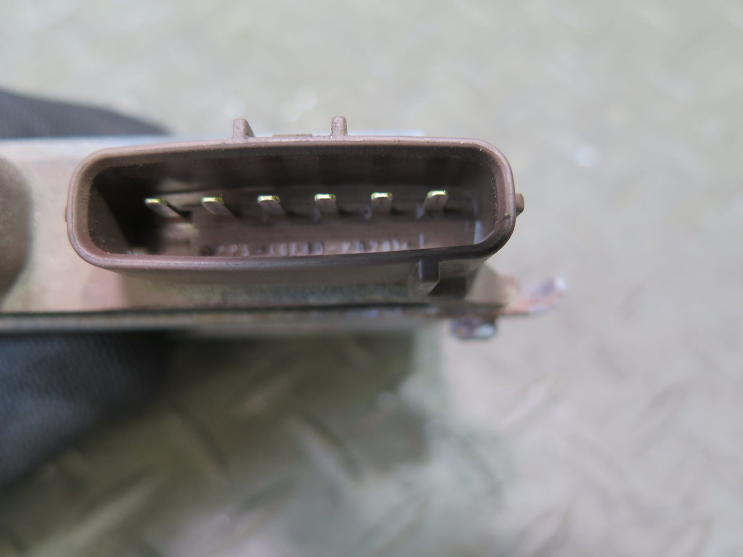 2008-2011 Lexus URJ201L LX570 Engine Air Injection Control Module Unit