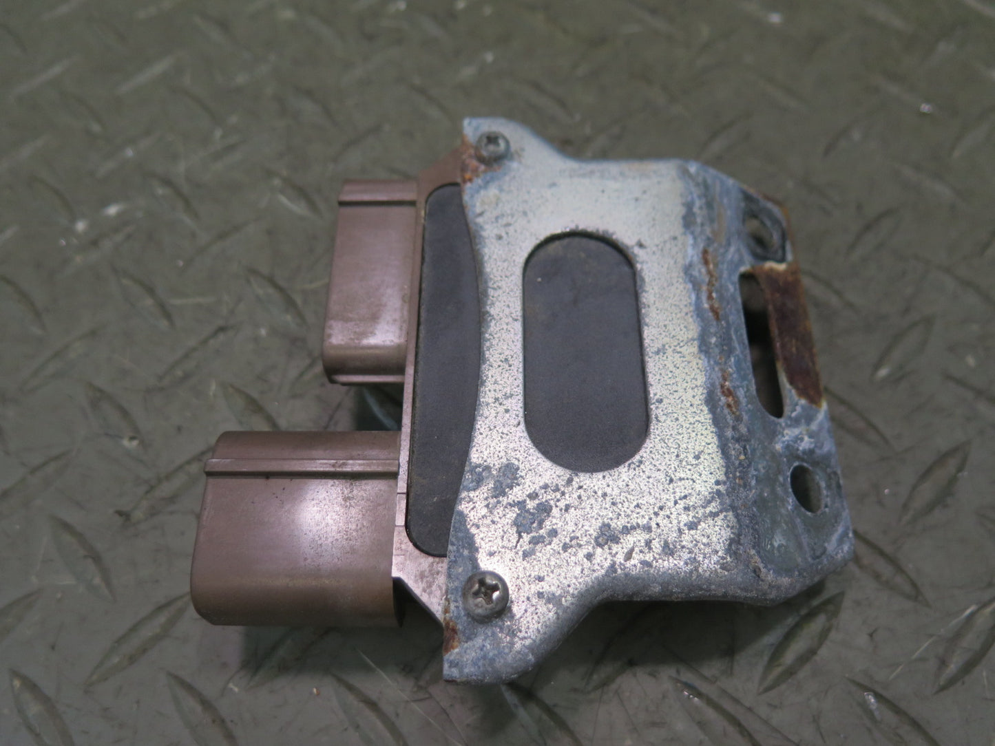 2008-2011 Lexus URJ201L LX570 Engine Air Injection Control Module Unit