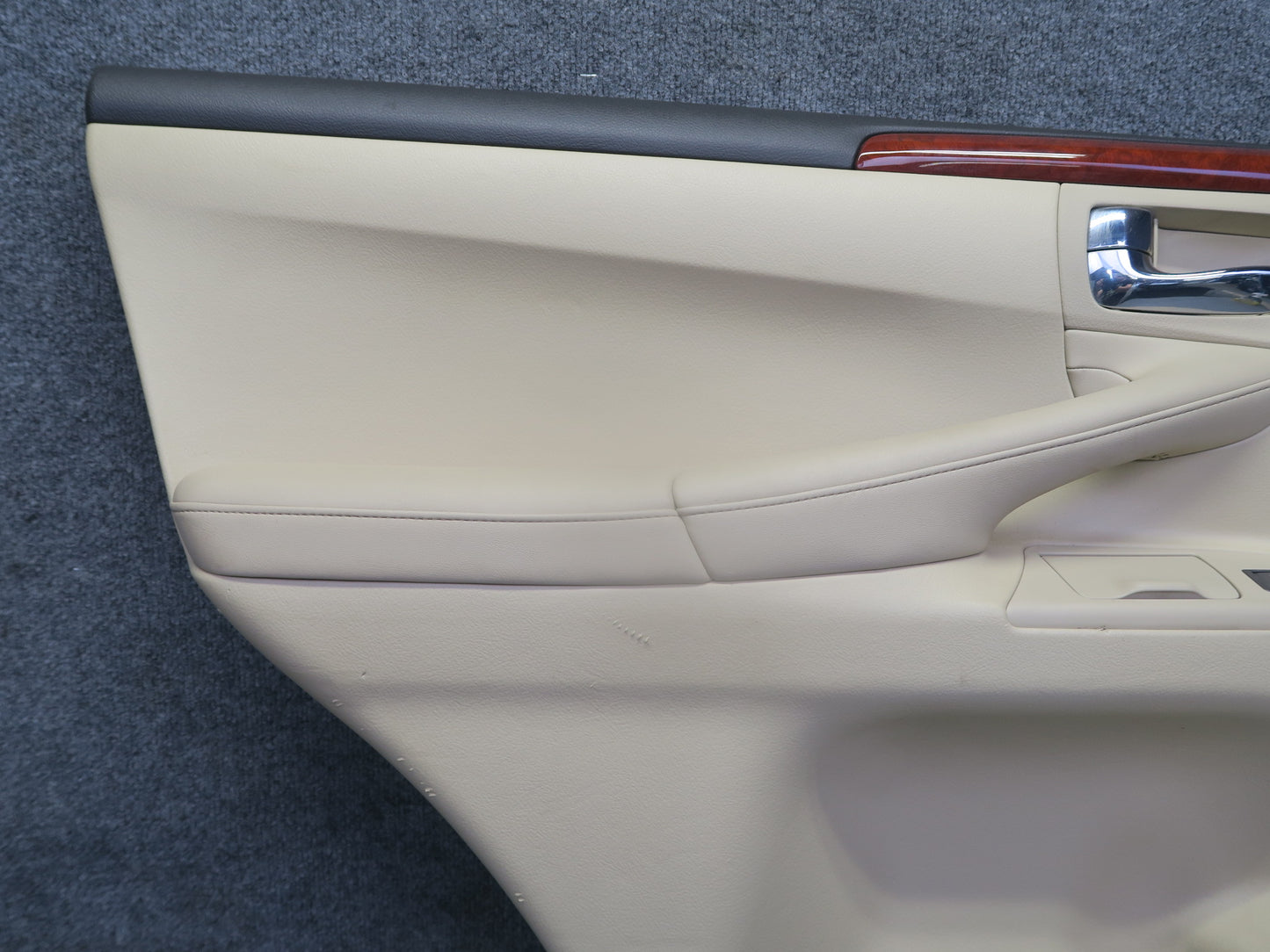 2008-2011 Lexus URJ201L LX570 Rear Left Side Door Interior Trim Cover Panel