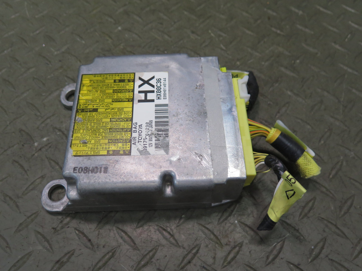 08-11 LEXUS URJ201L LX570 CENTRAL MAIN SRS AIR BAG CONTROL ECU MODULE OEM