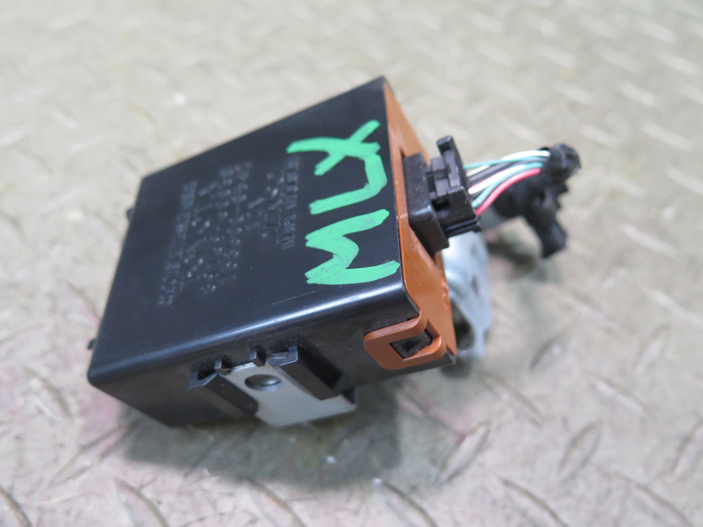 2008-2015 Lexus URJ201L LX570 TPMS Tire Pressure Monitor Control Module